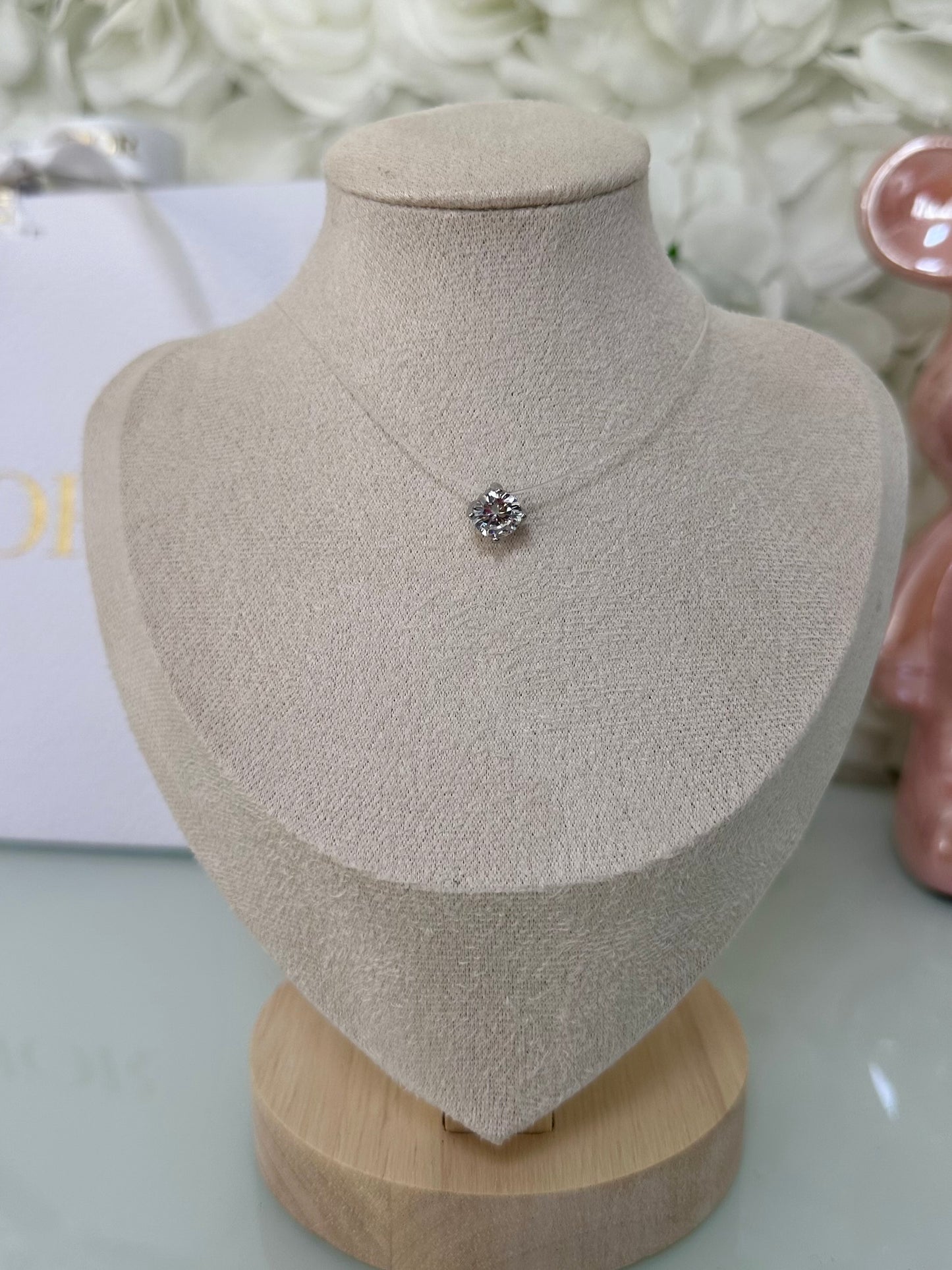 COLLIER DIANE