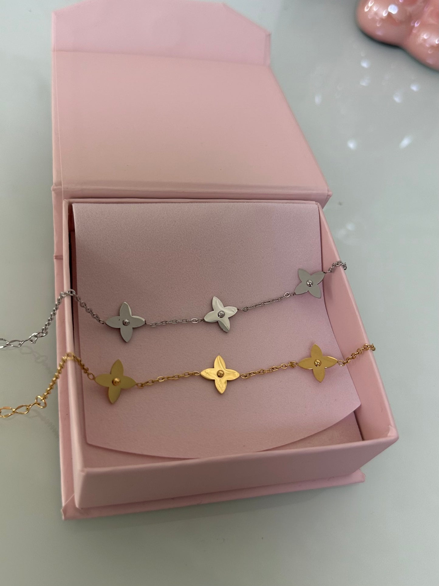 BRACELET LV