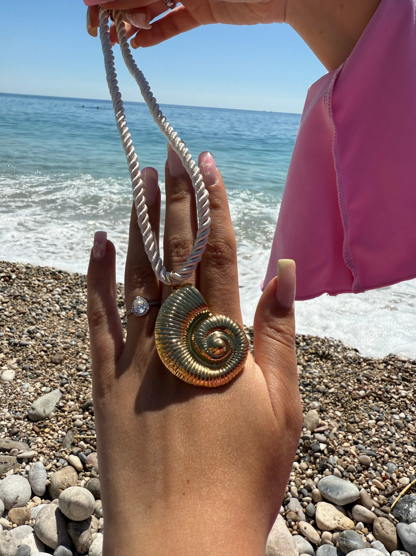 COLLIER COQUILLAGE