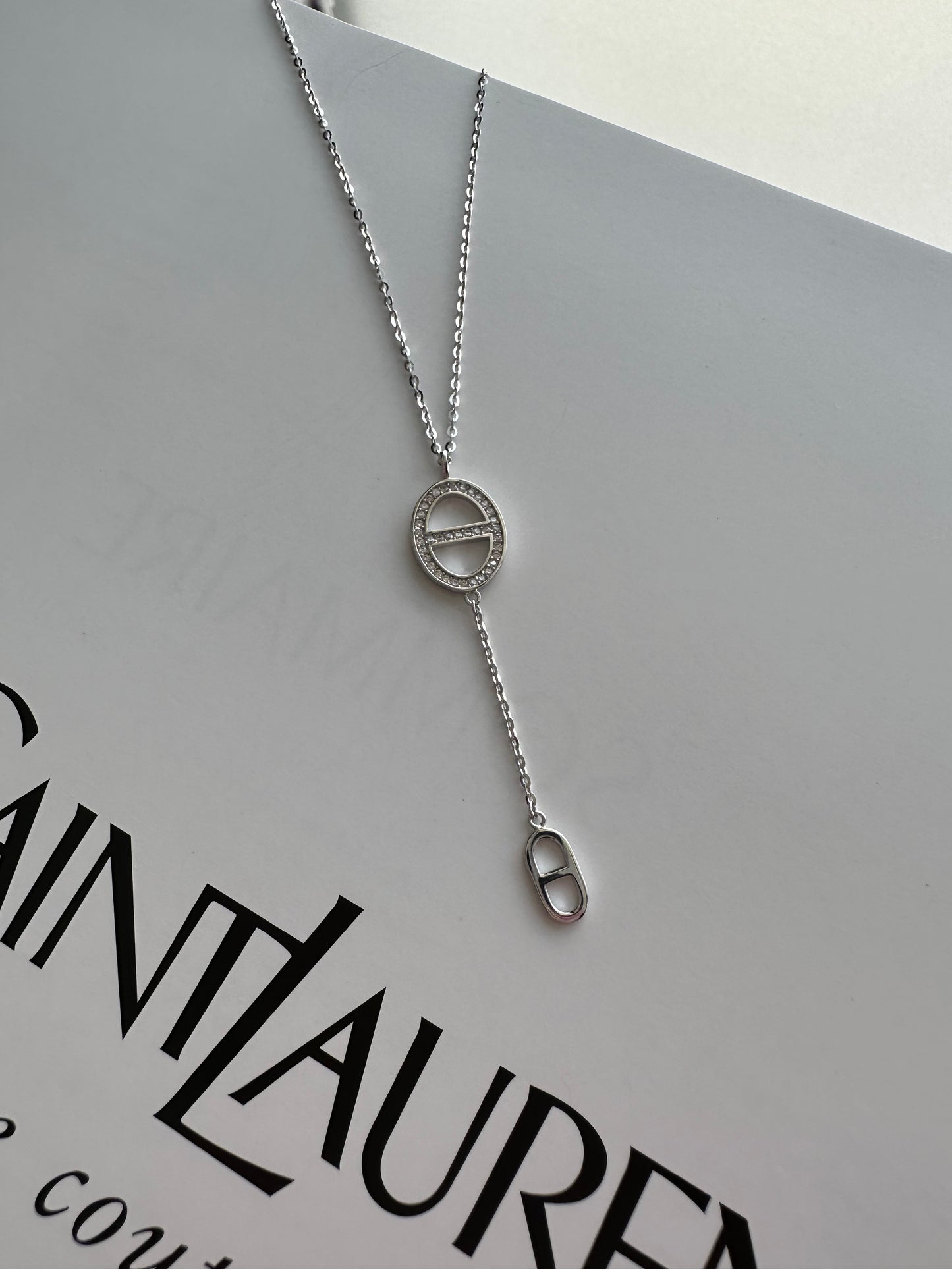 COLLIER IVANA