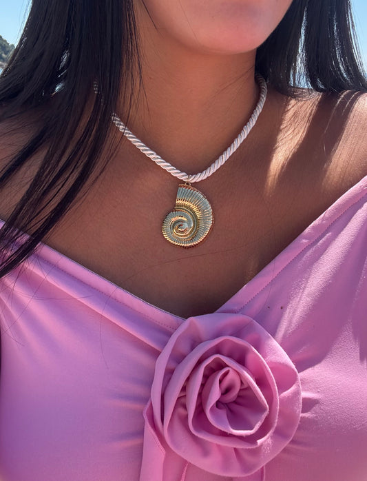 COLLIER COQUILLAGE