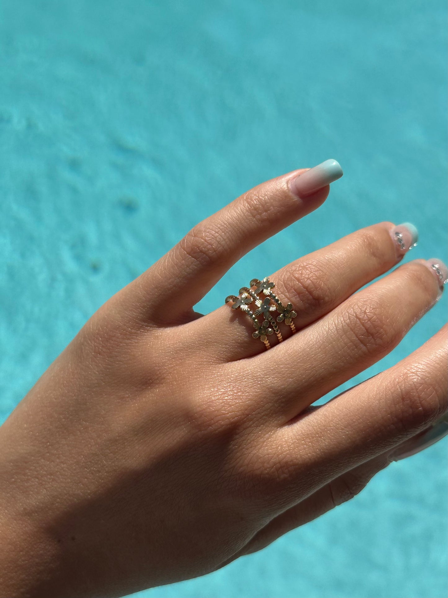 BAGUE FLEUR