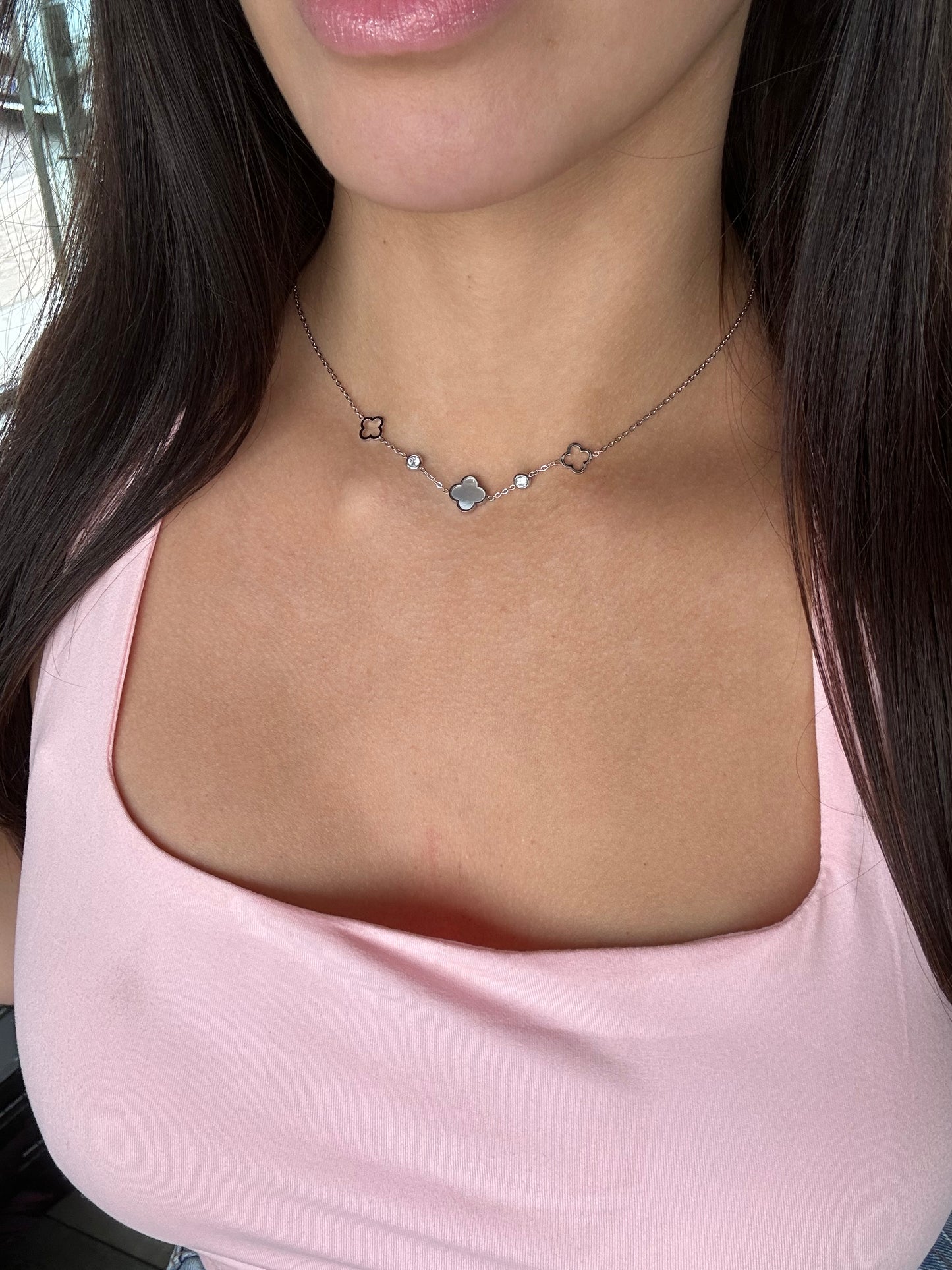COLLIER FENTY
