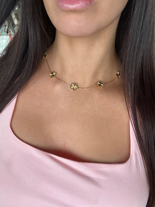 COLLIER LINA